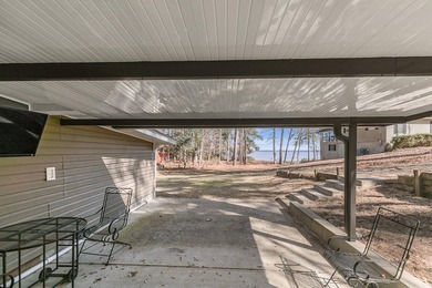 So much to enjoy with this beautifully updated Lake Eufaula home - photo 13