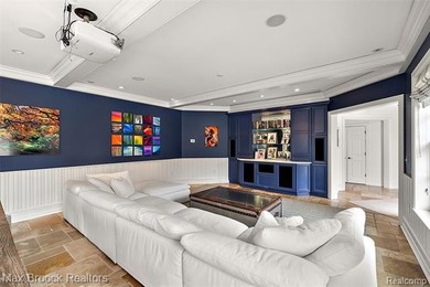 A rare luxury estate opportunity where privacy and presence come - photo 26
