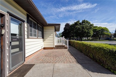 Versatile Gates ranch with a true possible in-law setup! The - photo 5