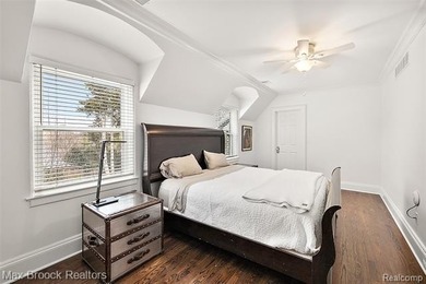 A rare luxury estate opportunity where privacy and presence come - photo 47