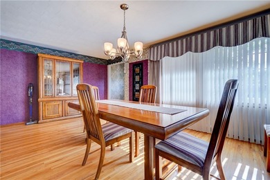 Versatile Gates ranch with a true possible in-law setup! The - photo 10