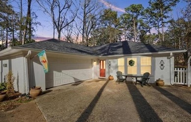 Hideaway Lake Home For Sale in Hideaway Texas