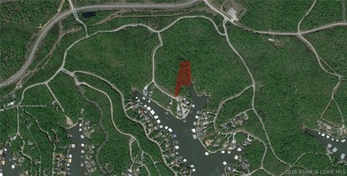 Build your dream estate on this rare lakefront lot in The - photo 4