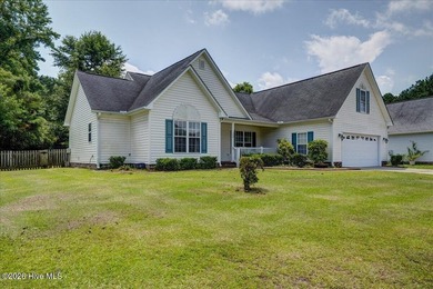 Welcome home to this beautiful 3-bedroom, 2-bath home offering - photo 3