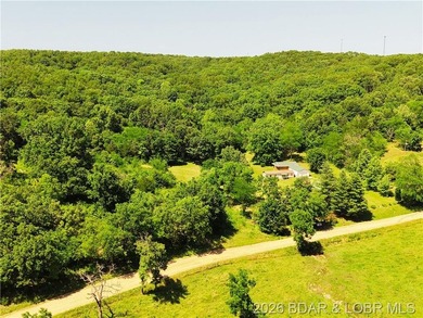 Unique 5-acre property at the edge of Laurie, just a half mile - photo 3
