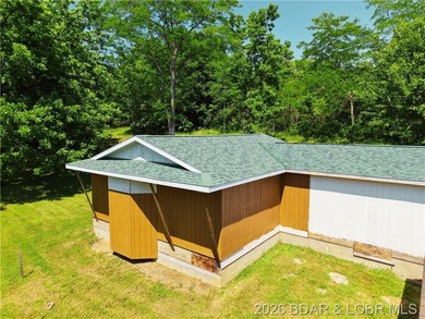 Unique 5-acre property at the edge of Laurie, just a half mile - photo 9