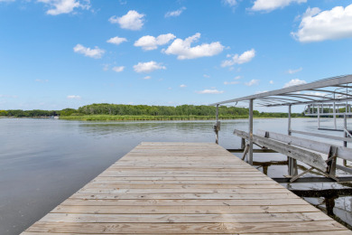 Lake House with 144 ft of Waterfrontage - Lake Home For Sale in Waterford, Wisconsin