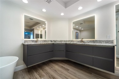 Live in permanent vacation at this ocean front condo! The unit - photo 28