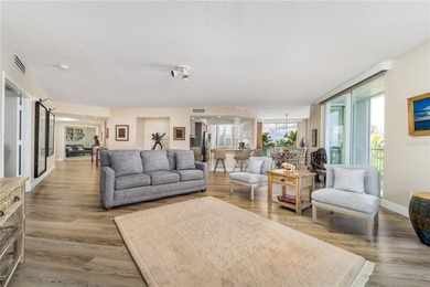 Live in permanent vacation at this ocean front condo! The unit - photo 38