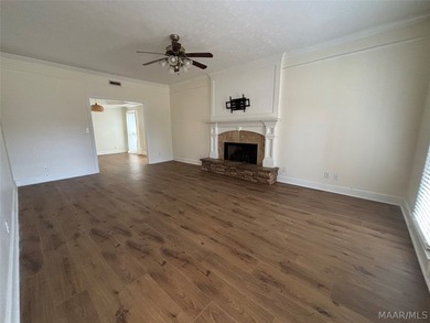 Charming 3-bedroom, 2.5-bath home in sought-after Sturbridge - photo 8