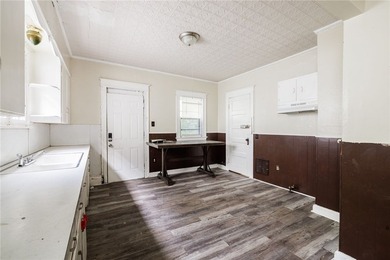 Fully vacant duplex in the Lyell/Otis neighborhood! Rare - photo 8