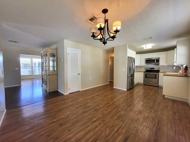 Unbelievable space in this updated triple wide! A total of 1900 - photo 3