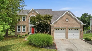Welcome to beautiful 5-bedrooms,4 baths home in the desirable