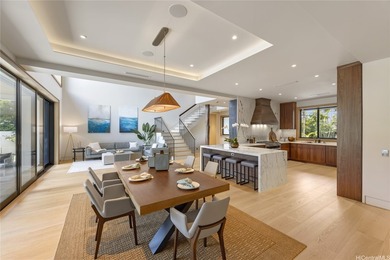 Introducing a rare new luxury construction in the heart of - photo 11
