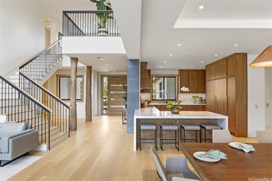 Introducing a rare new luxury construction in the heart of - photo 15