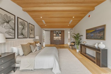 Introducing a rare new luxury construction in the heart of - photo 18