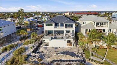 A new benchmark in luxury is nearing completion on Fort Myers - photo 26