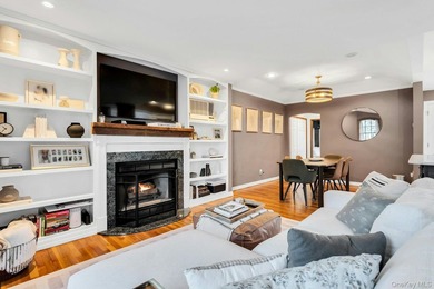 Mint expanded Center Hall Split in the desirable Village of - photo 6