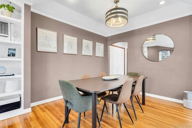 Mint expanded Center Hall Split in the desirable Village of - photo 9