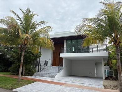 Stunning new-construction contemporary residence offering the - photo 19