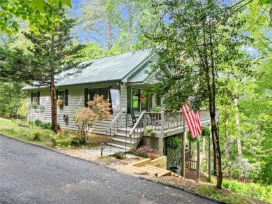 Lake Home For Sale in Ellijay, Georgia