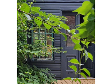 Red Hook Townhouse with Breathtaking Water Views Located on one - photo 22