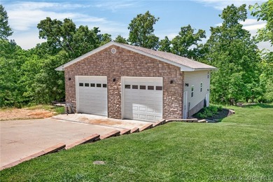 Ranch-style home in Linn Creek offers easy one-level living - photo 5