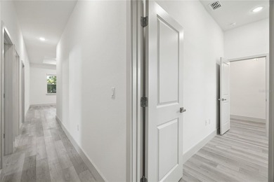 SELLER MOTIVATED. Beautifully designed home with 1,840 sq ft of - photo 8