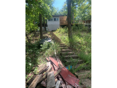 Rare opportunity to own a private waterfront retreat with - photo 9