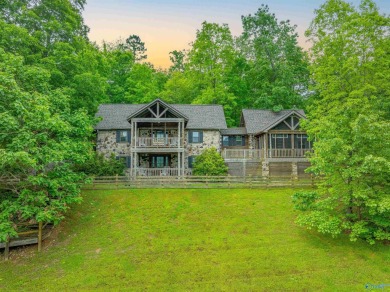 Lake Home For Sale in Scottsboro, Alabama