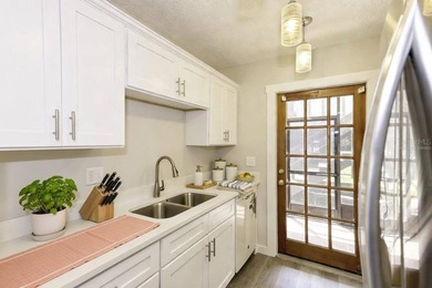 Virtually Staged. Incredible Location! This is the Condo you - photo 11
