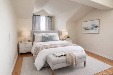 Wake up to breathtaking, unobstructed waterfront views from your - photo 9