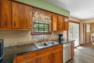 Location location location!!! Charming 4BR/2BA country home - photo 9