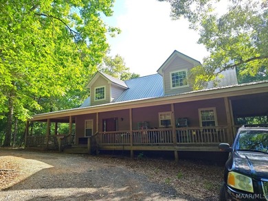 Escape to your own private retreat just minutes from the - photo 2