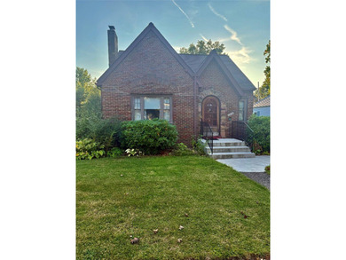 Lake Erie Home For Sale in Erie Pennsylvania