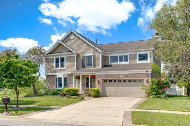 Lake Home For Sale in Carol Stream, Illinois