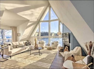 Back on the market with updates and a $10K flooring credit - photo 2