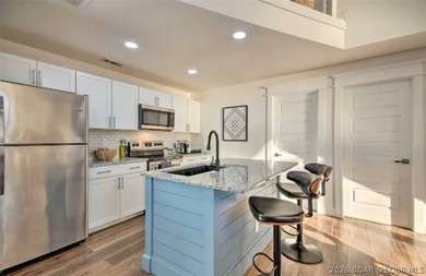 Back on the market with updates and a $10K flooring credit - photo 7
