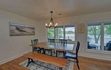 Magnificent Sunsets from the Large Lakefront Home on Lake - photo 17