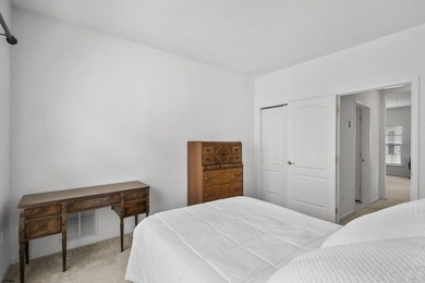 Welcome to easy living in this beautifully maintained 2-bedroom - photo 22
