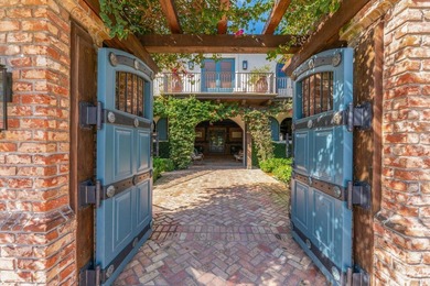 Stunning 21 acre Equestrian Compound located in the heart of - photo 6