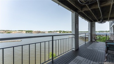 Discover the perfect blend of comfort, convenience & lake - photo 4