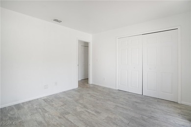 Welcome to 931/933 SE 23rd Place - a well-maintained duplex - photo 34