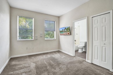 Amazing Townhome in Royal Palm Beach. Great Location! All Ages! - photo 34