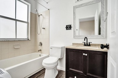 Amazing Townhome in Royal Palm Beach. Great Location! All Ages! - photo 36