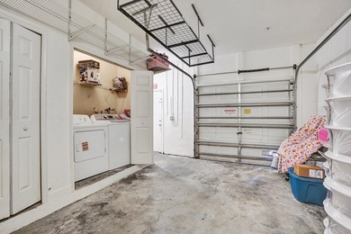 Amazing Townhome in Royal Palm Beach. Great Location! All Ages! - photo 37