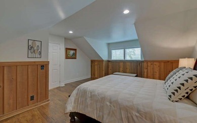 Magnificent Sunsets from the Large Lakefront Home on Lake - photo 38