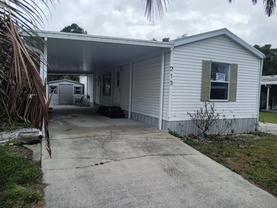 Updated 2 Bedroom, 2 Bath with Water Views and a double - photo 2