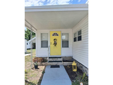 Located in desirable El Dorado Village in Largo Fl. 2 Bedrooms 1 - photo 2