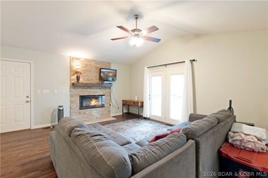 Welcome to lake living at its finest in the desirable Fawn - photo 4